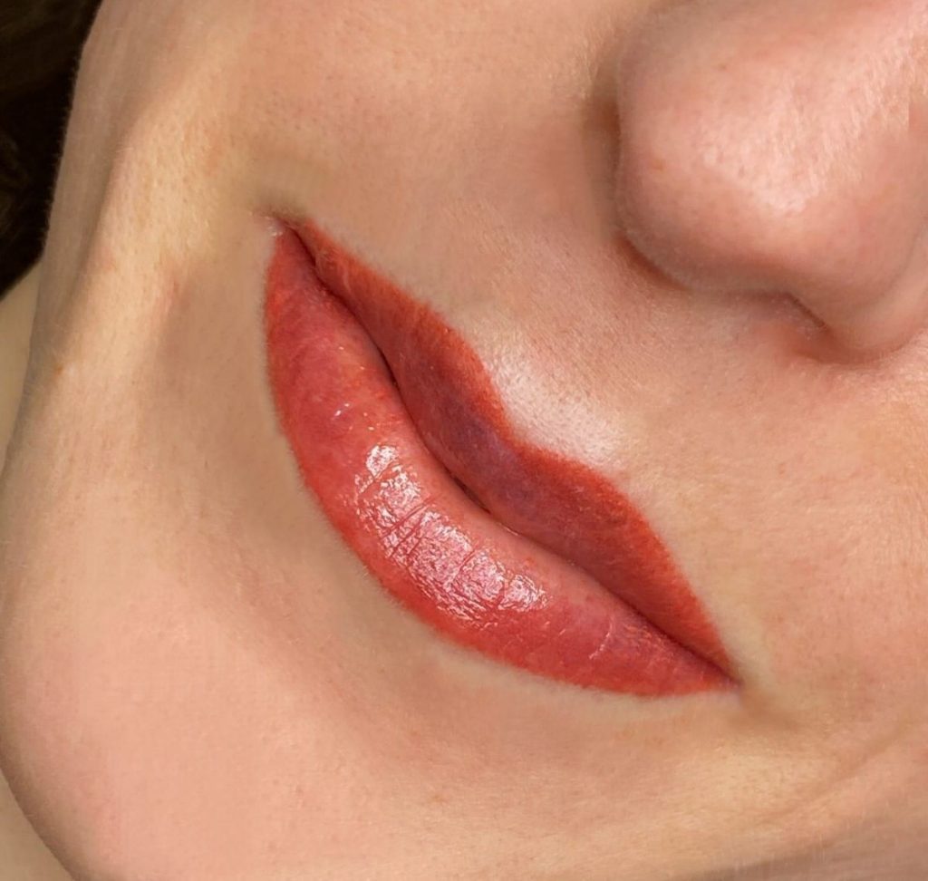 PMU labbra Pordenone - Dermopigmentazione labbra Lisa Peri