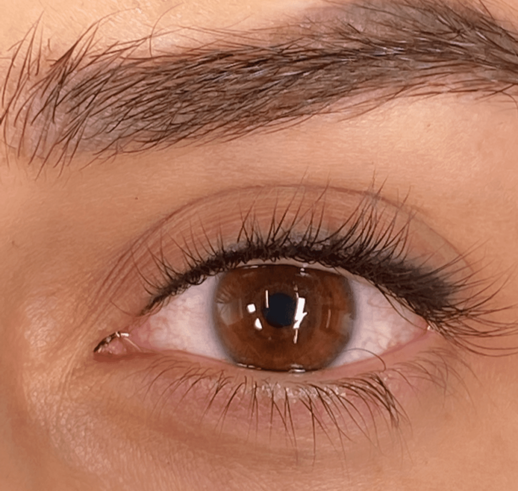 Trucco permanente occhi Pordenone - Eyeliner permanente Lisa Peri